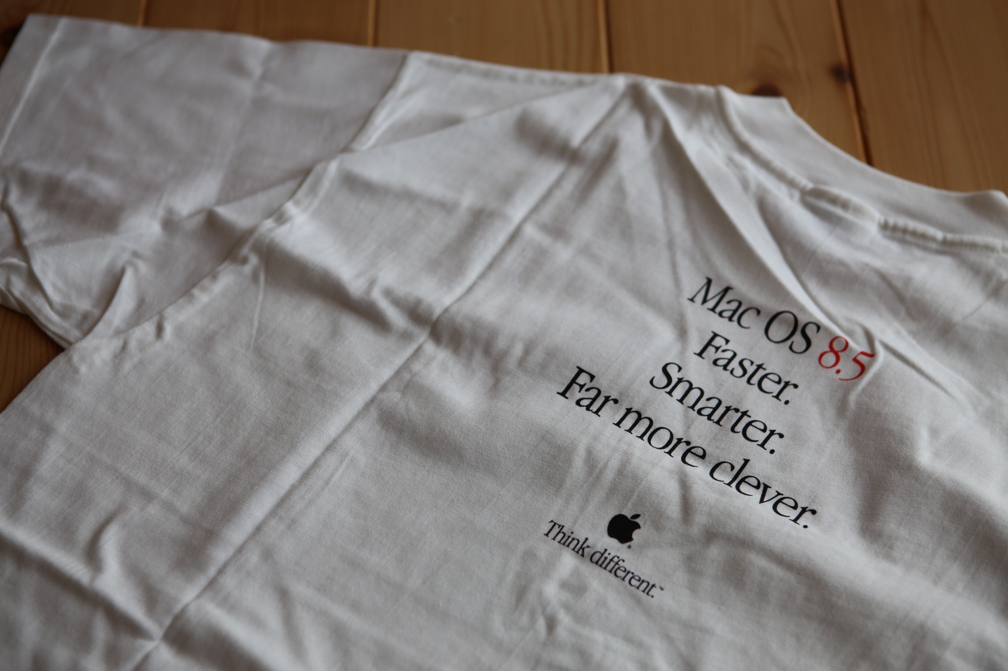 Apple Computer MAC OS 8.5 Tシャツ Hanes